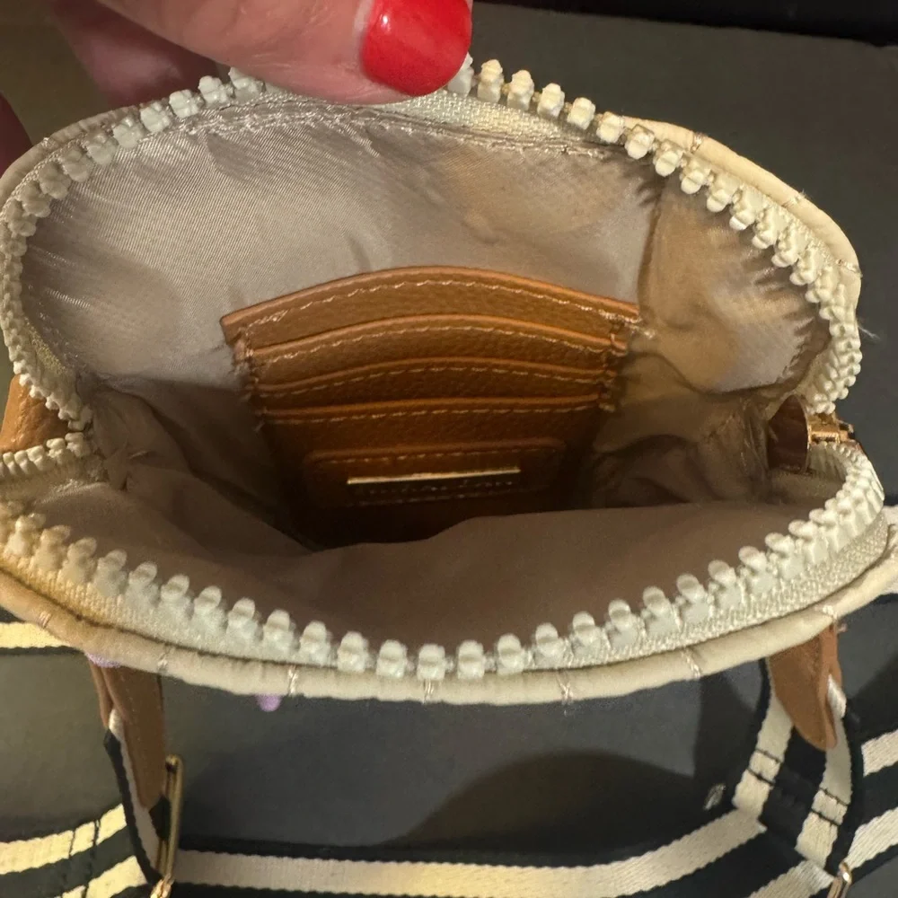 ☀️Shiraleah Crossbody Bag☀️ - Picture 4 of 7